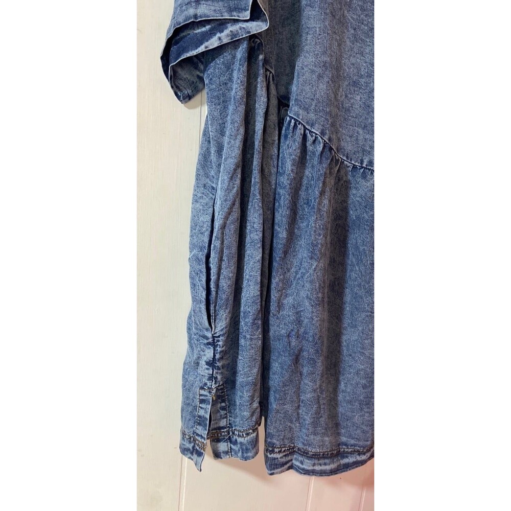 Blue velvet top BLUEVELVET tunic top denim color chambray lightweight blouse SM - Picture 2 of 9